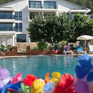 Apart Otel Hayat 